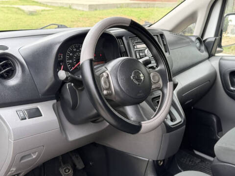 2014 Nissan NV200 SV