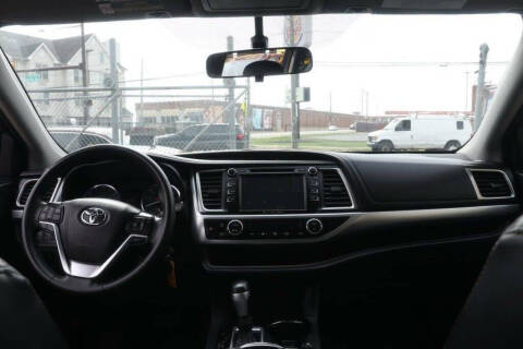 2016 Toyota Highlander LE Plus