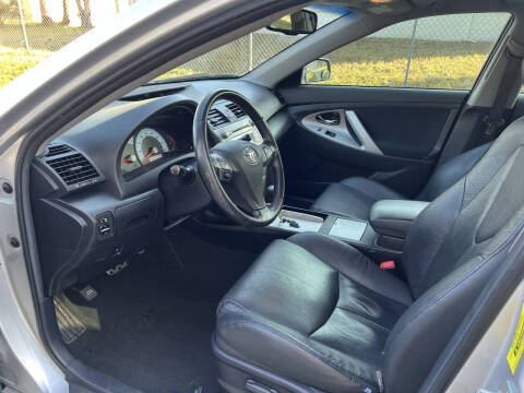 2011 Toyota Camry SE V6