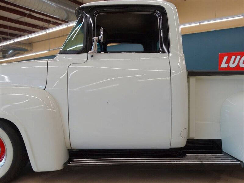 1956 Ford F-100
