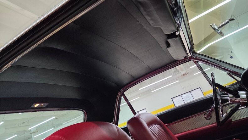 1962 Ford Thunderbird