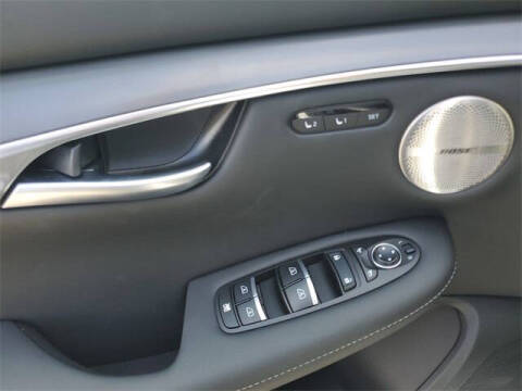 2025 Infiniti QX50 Luxe