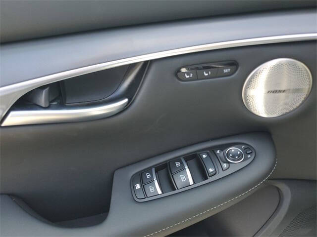 2025 Infiniti QX50 Luxe