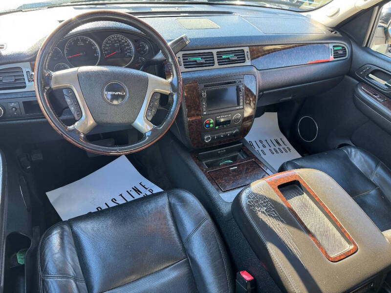 2009 GMC Yukon Denali