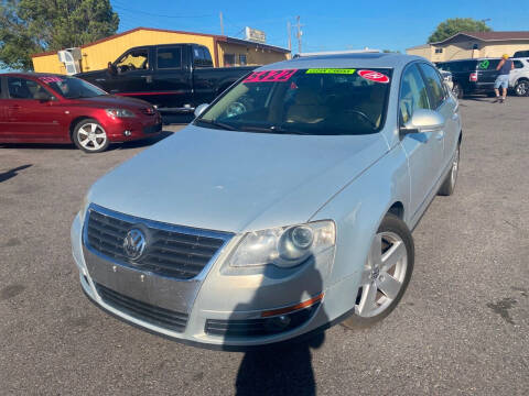 2009 Volkswagen Passat for sale at BELOW BOOK AUTO SALES in Idaho Falls ID
