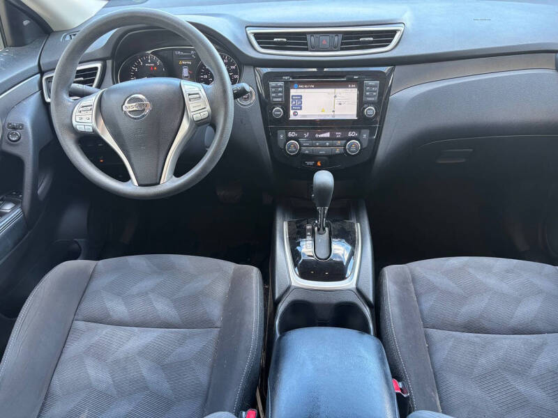 2015 Nissan Rogue SV