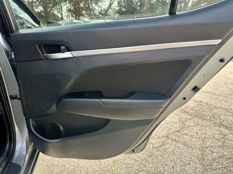 2019 Hyundai Elantra SEL