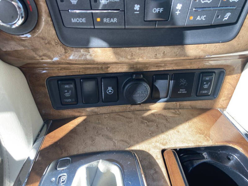 2011 Infiniti QX56