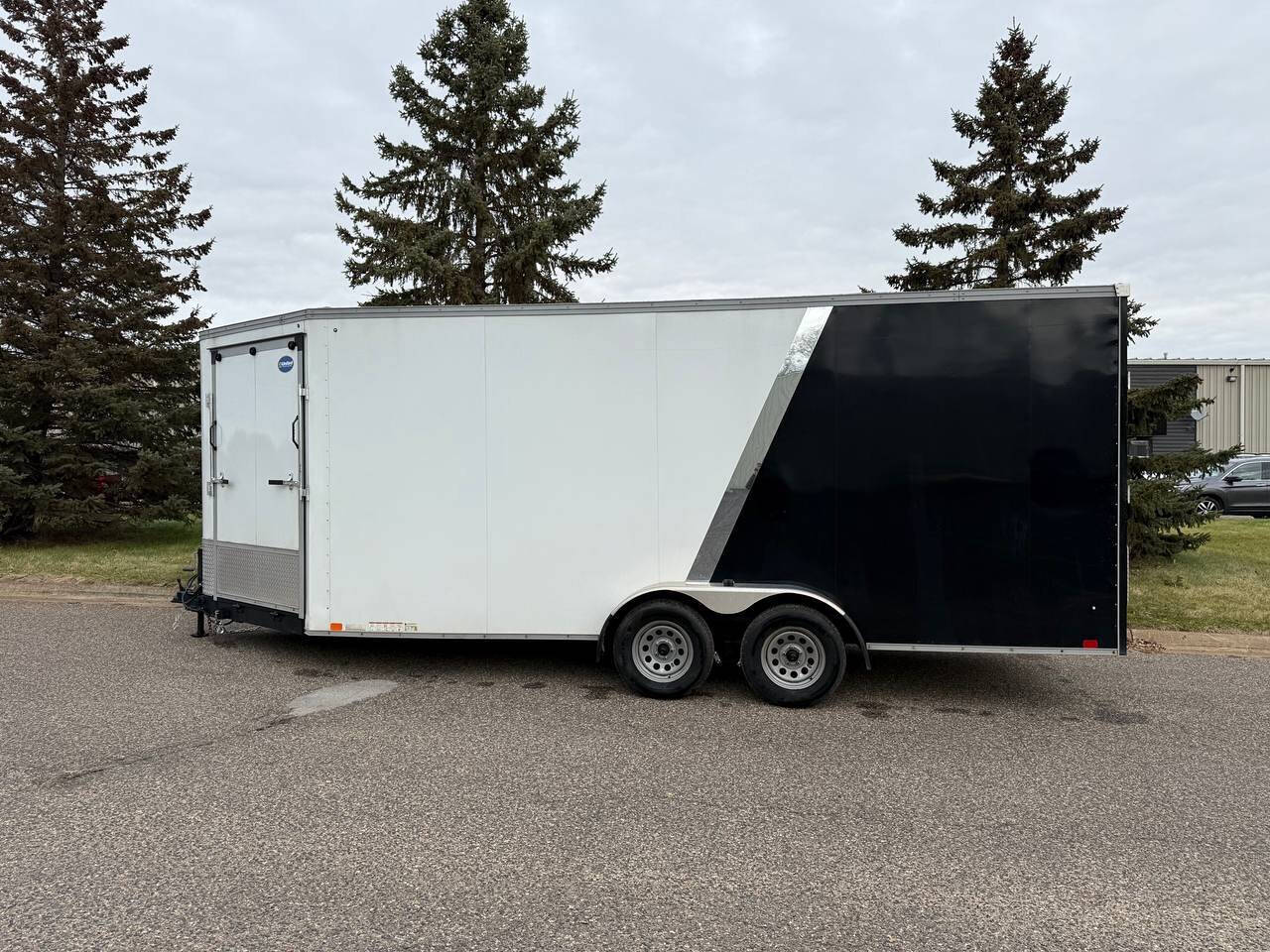 2022 UNITED XLATV-723TA35-8.5-S for sale at Sales Ramp LLC in Elk River, MN