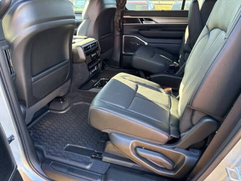 2025 Jeep Wagoneer L Series II