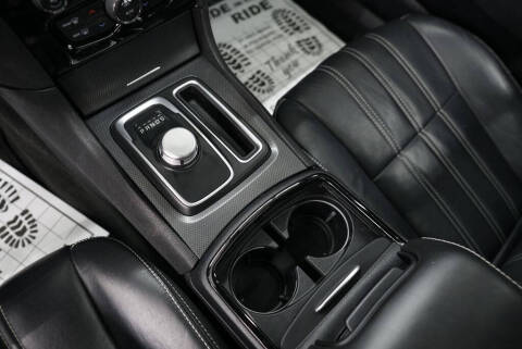2016 Chrysler 300