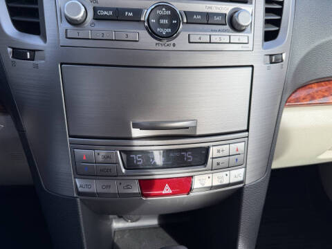 2010 Subaru Legacy 2.5i Limited