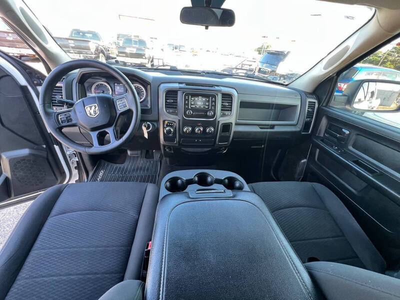 2019 RAM 1500 Classic Tradesman