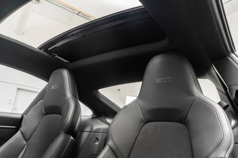 2023 Porsche 911 Carrera T