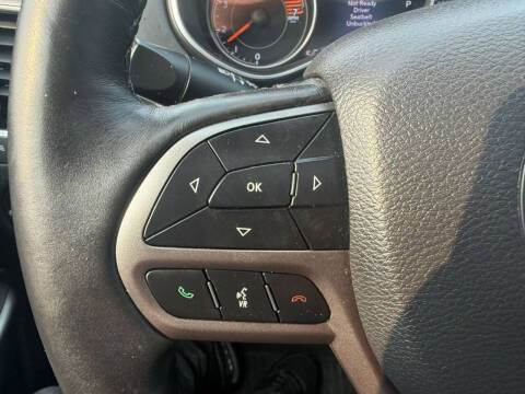 2019 Jeep Cherokee Overland