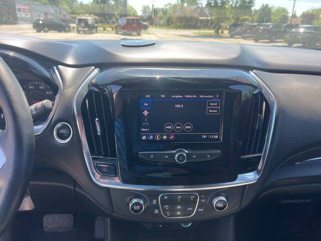 2023 Chevrolet Traverse LT