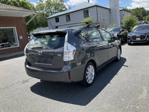 2012 Toyota Prius v Two
