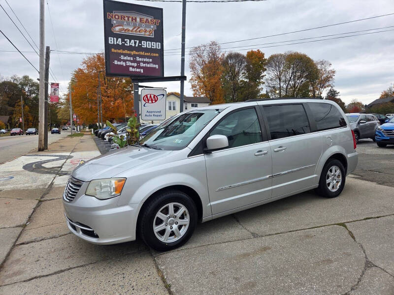 2011 Chrysler Town and Country Touring