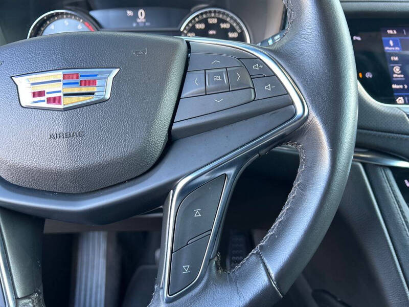 2023 Cadillac XT5 Luxury