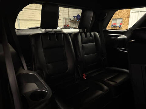 2016 Ford Explorer Sport