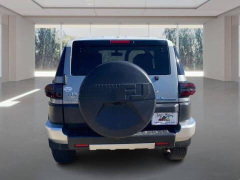 2011 Toyota FJ Cruiser