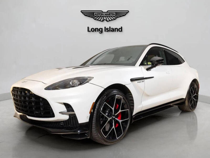 2025 Aston Martin DBX 707
