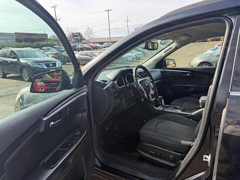 2012 Chevrolet Traverse LT