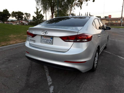 2017 Hyundai Elantra SE