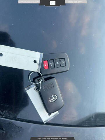 2014 Toyota Avalon Hybrid XLE Premium