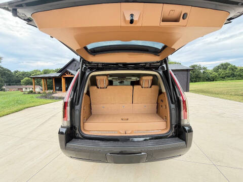 2016 Cadillac Escalade Platinum