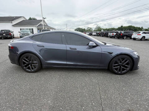2022 Tesla Model S Plaid