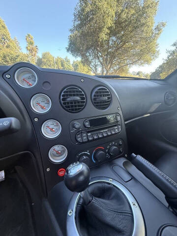 2006 Dodge Viper SRT-10