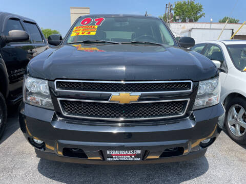 2007 Chevrolet Tahoe for sale at Nissi Auto Sales in Waukegan IL