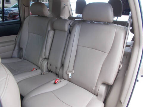 2012 Toyota Highlander SE