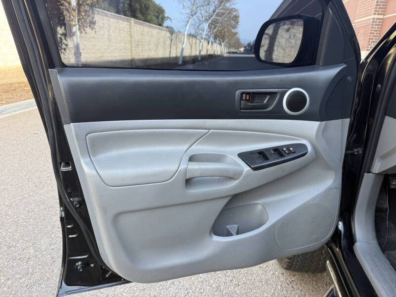 2013 Toyota Tacoma PreRunner V6