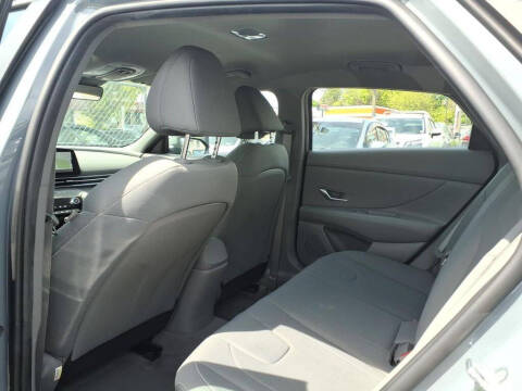2023 Hyundai Elantra