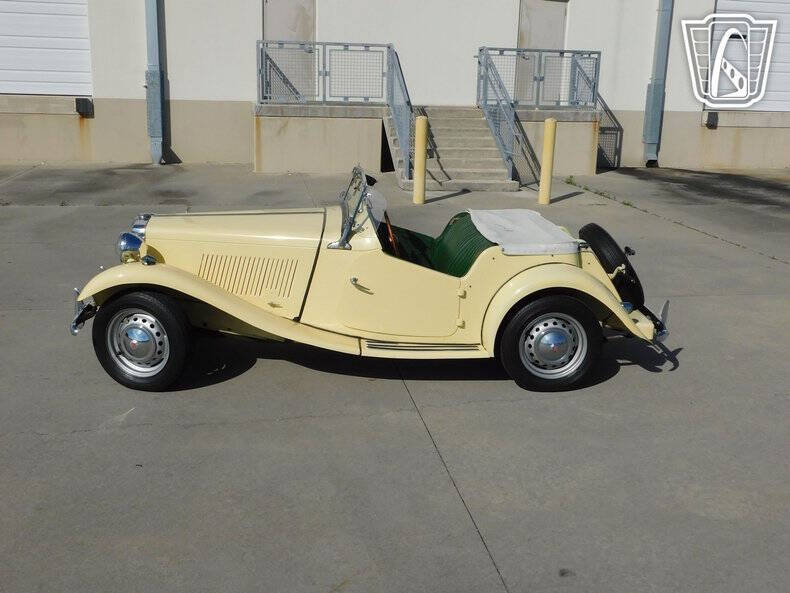1954 MG TD