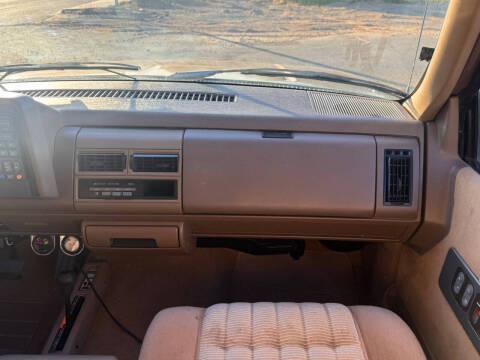 1994 Chevrolet C/K 2500 Series K2500 Cheyenne