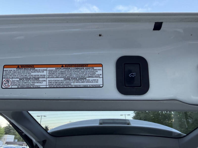 2017 Toyota Sienna XLE 7-Passenger