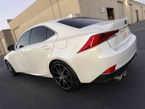 2019 Lexus IS 300