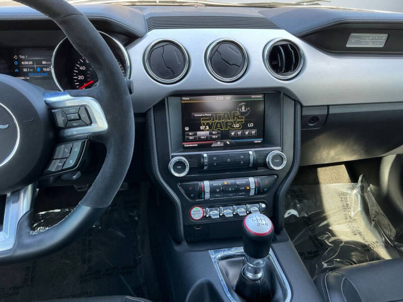 2015 Ford Mustang EcoBoost Premium