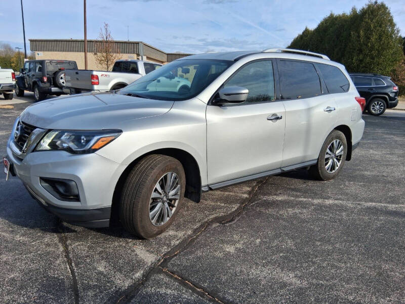 2017 Nissan Pathfinder S