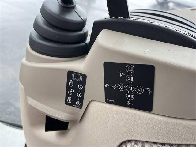 2023 John Deere 4044R