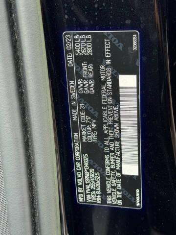 2023 Volvo XC60 B5 Plus Bright Theme