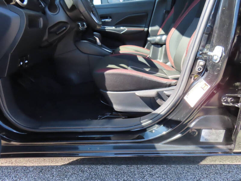 2024 Nissan Versa SR