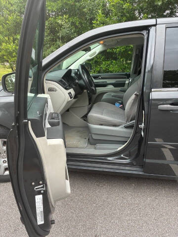 2012 Volkswagen Routan S