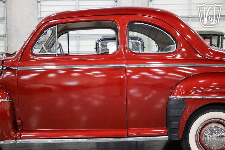 1947 Ford Deluxe