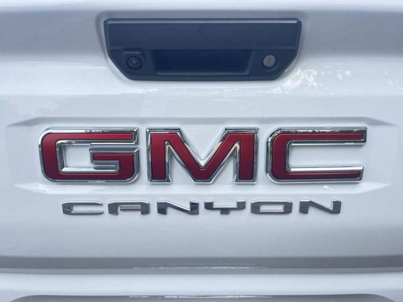 2024 GMC Canyon AT4X