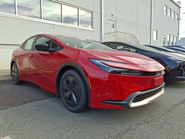 2026 Toyota Prius Plug-in Hybrid SE