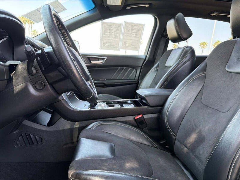 2020 Ford Edge ST